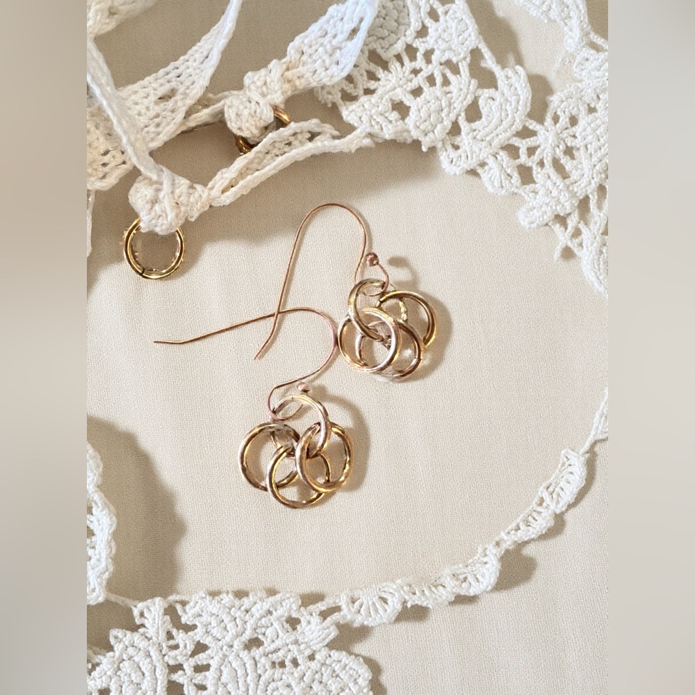 Sunflower Pendant Knit Ribbon Necklace and Earrings Set - Picture 4 of 17